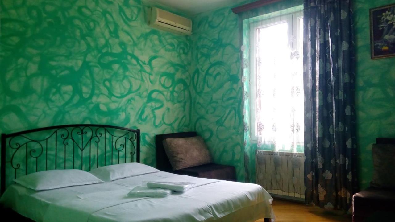 טביליסי Hotel Isani מראה חיצוני תמונה