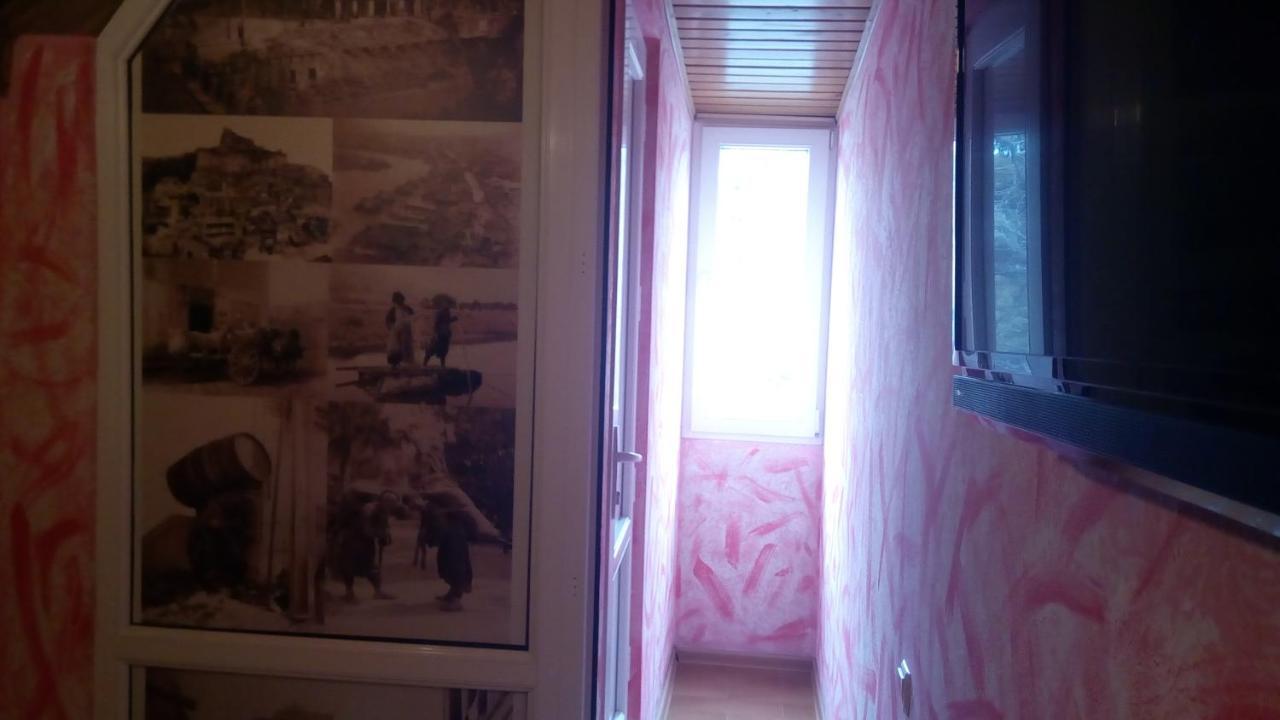 טביליסי Hotel Isani מראה חיצוני תמונה