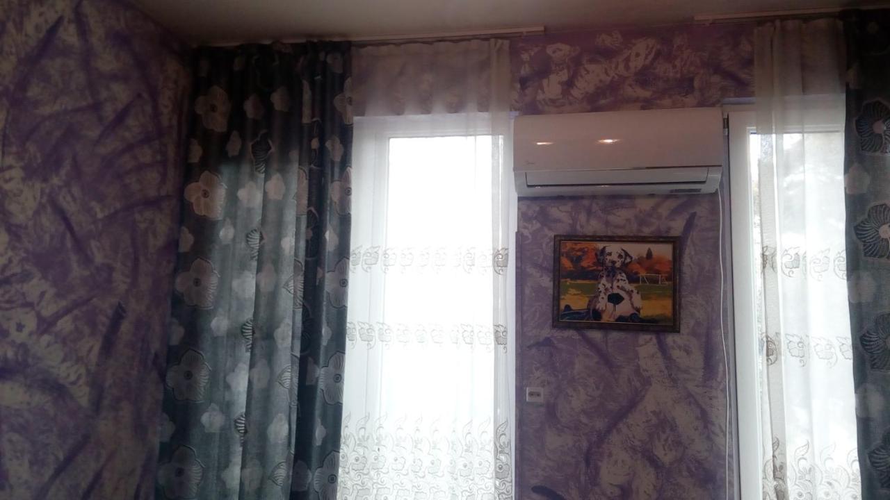 טביליסי Hotel Isani מראה חיצוני תמונה