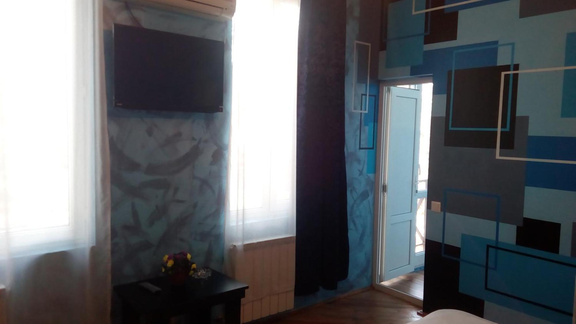 טביליסי Hotel Isani חדר תמונה