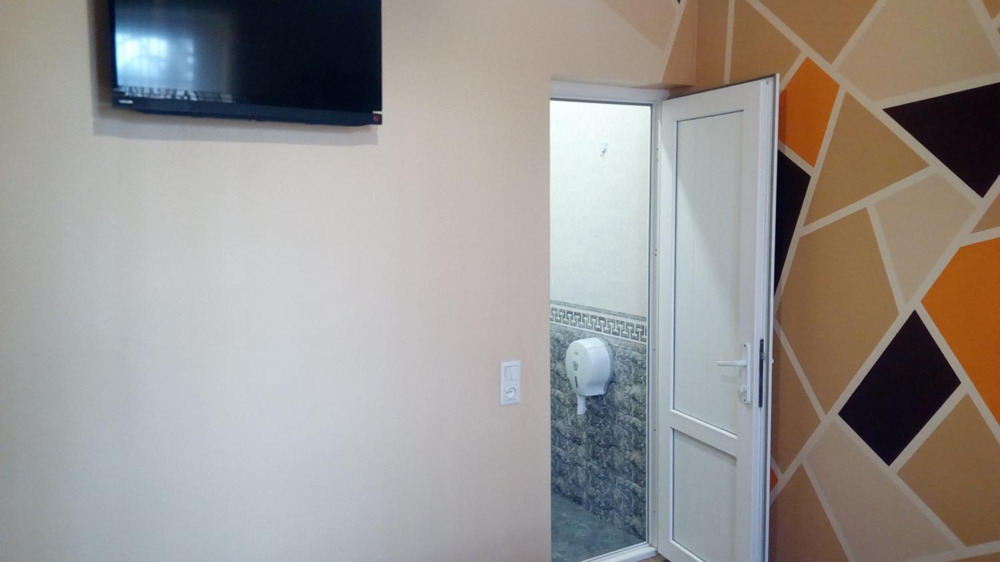 טביליסי Hotel Isani חדר תמונה