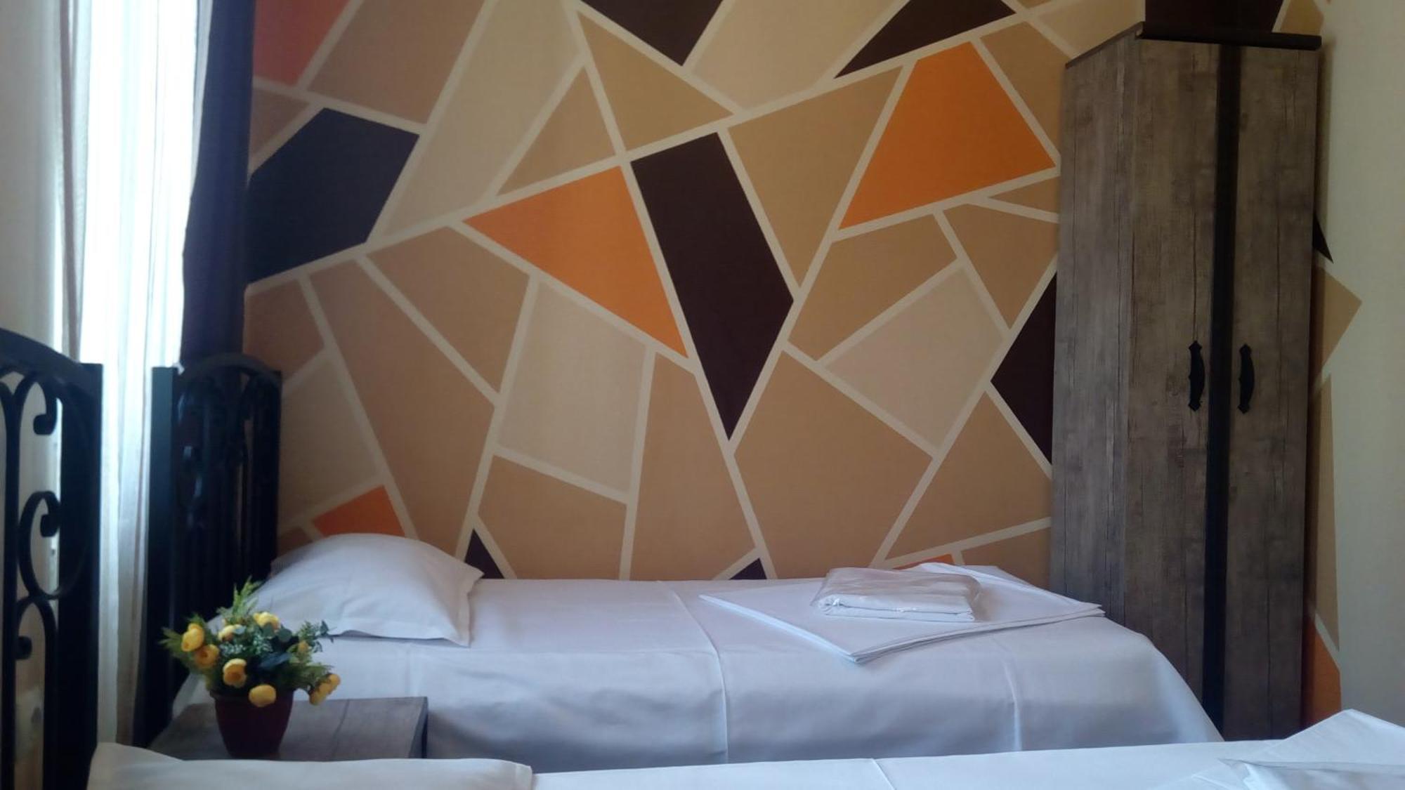 טביליסי Hotel Isani חדר תמונה
